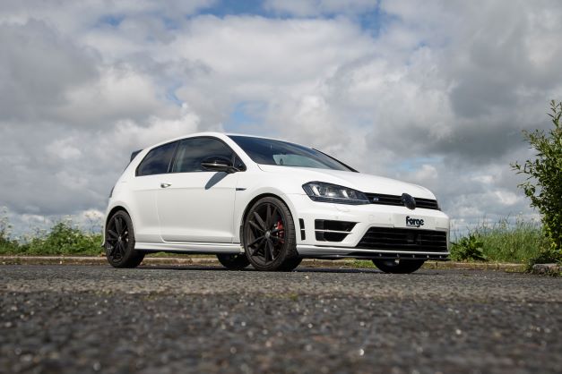 Carbon Fibre Intake Kit for EA888 GEN 3 - Image 12