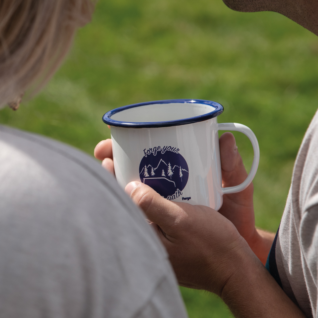 Forge Retro Enamel Camping Mug - Image 4